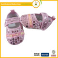 Chaussures bébé à l&#39;étincelant et à l&#39;étincelle or rose et au nouveau-né rose avec bowknot